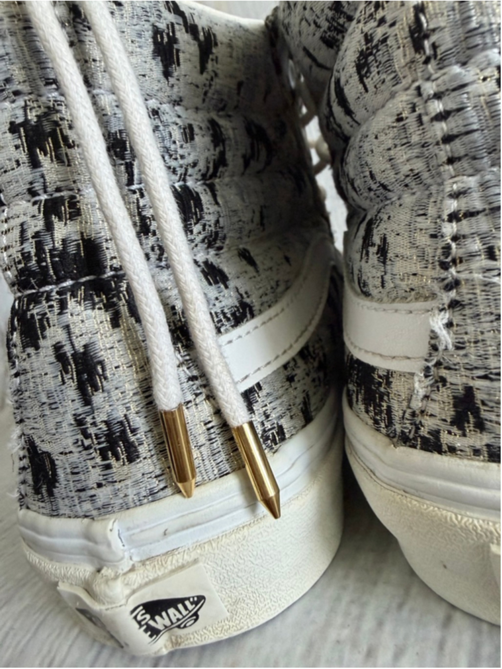 Women's Vans Sk8-Hi Sneakers Size 9 White Black Pattern - Picture 9 of 10